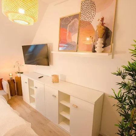 Casarina - Gemuetliches Apartment Im Zentrum Augusta Esterno foto